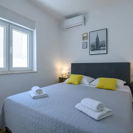 Apartman Emaro Select 