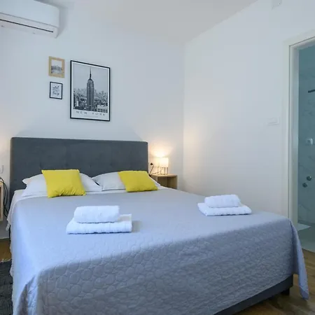Apartman Emaro Select 