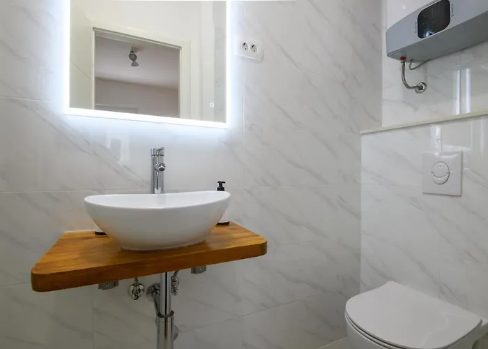 Emaro Appartement *